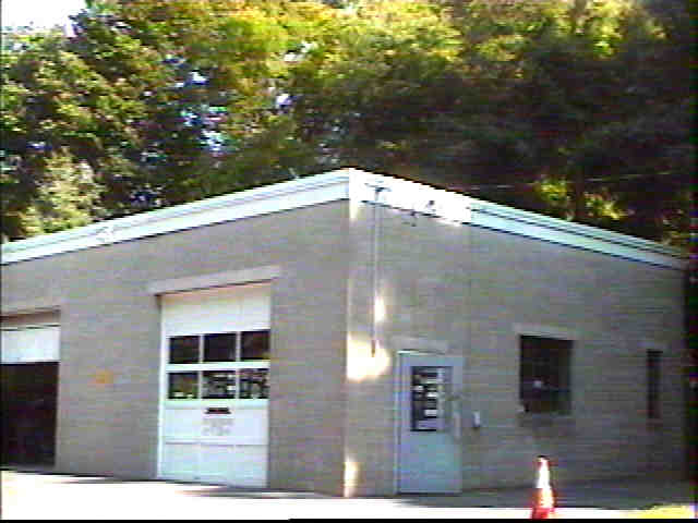 Building photograph for 683 KENT RD